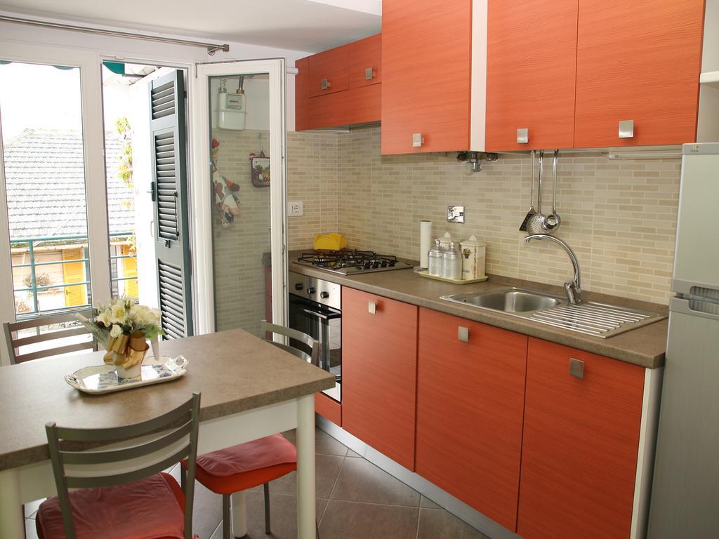 Colombo Flexyrent Studio Rapallo Exterior photo